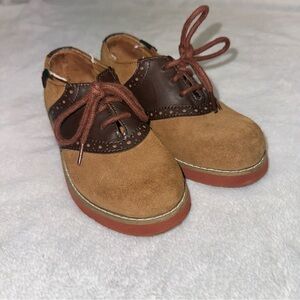Bass Kids Dress Shoes in Brown and Tan